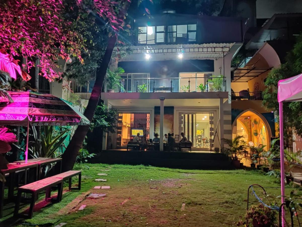 Urban Nomads Pune Riverside Colive Cowork Ostello Esterno foto