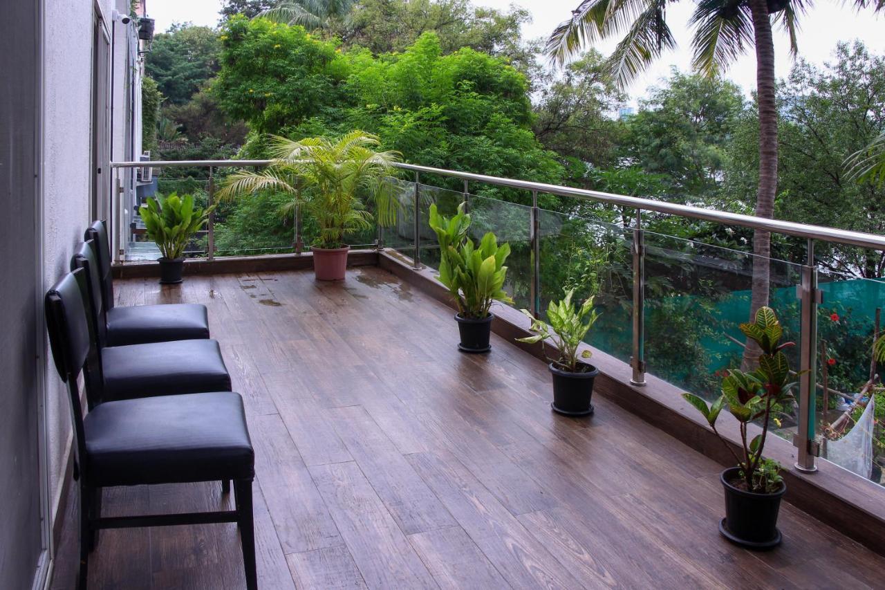 Urban Nomads Pune Riverside Colive Cowork Ostello Esterno foto