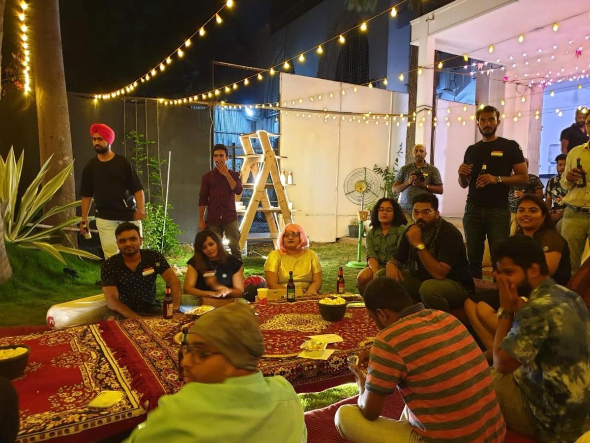 Urban Nomads Pune Riverside Colive Cowork Ostello Esterno foto