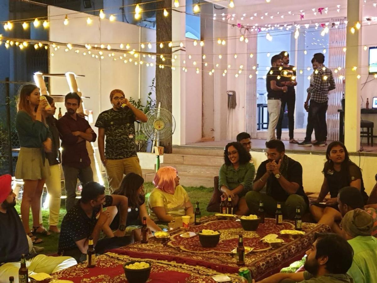 Urban Nomads Pune Riverside Colive Cowork Ostello Esterno foto
